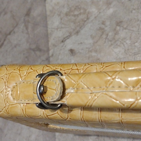 EUC CS Chenson Yellow Vintage Satchel Crossbody Bag - Picture 6 of 16